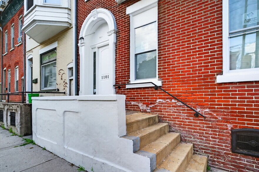 Building Photo - 1101 W Turner St