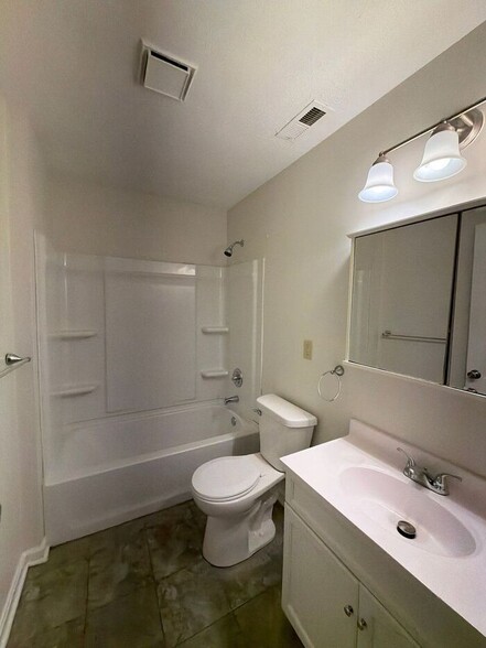 Building Photo - 3110 Likens Ave