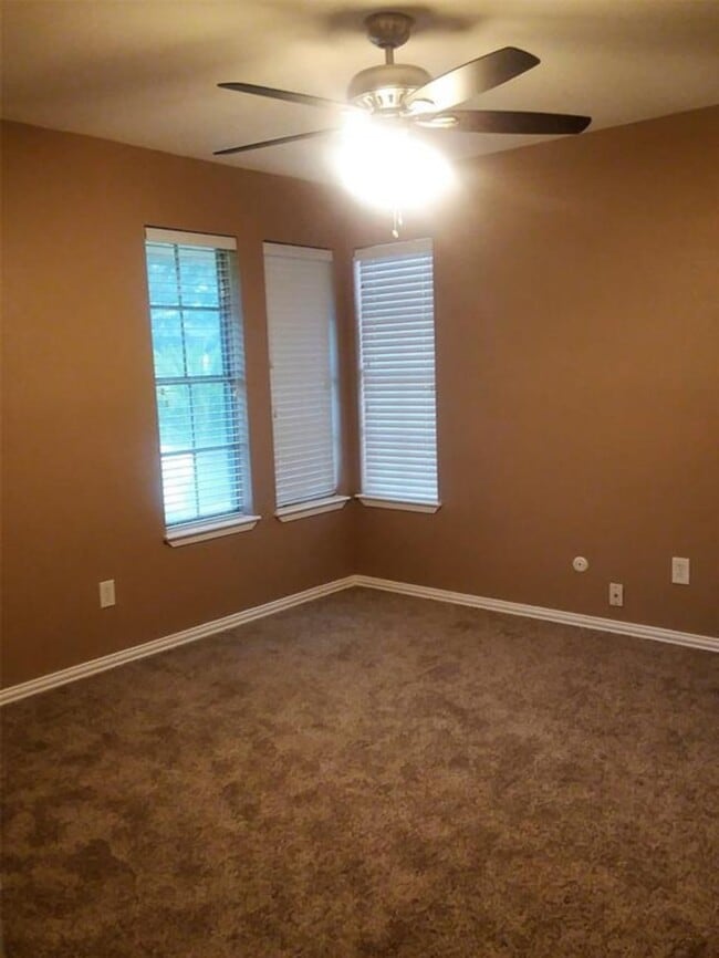 Building Photo - 7414 Seton Lake Dr