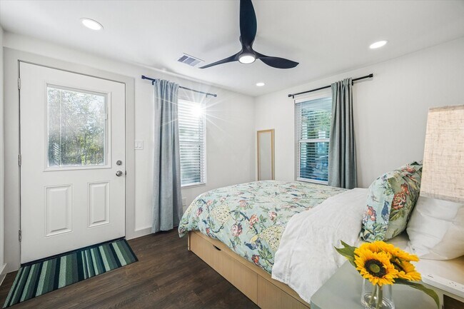 Building Photo - 4901 Prock Ln