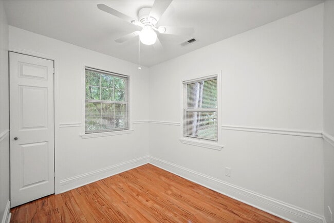 Building Photo - 3-bed / 2-bath Rental in Beach Park