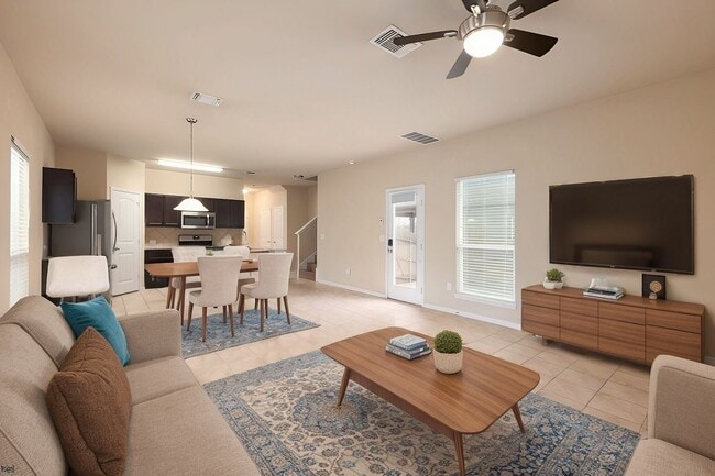 Building Photo - 2018 Langdale Ln