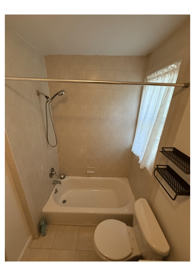 Building Photo - 55 Cedar St