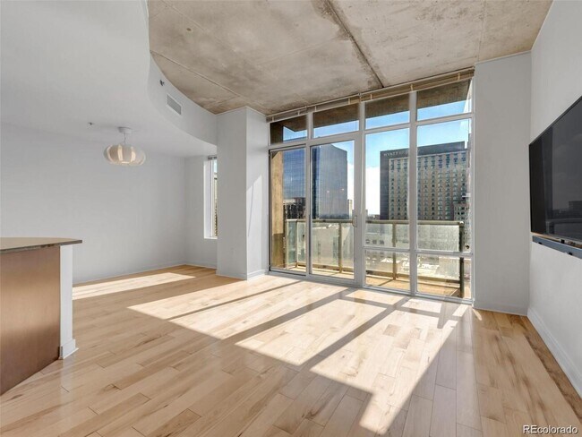 Building Photo - 891 14th St