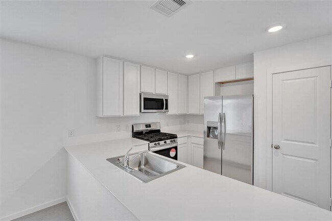 Building Photo - 18229 Pontecorvo Ln