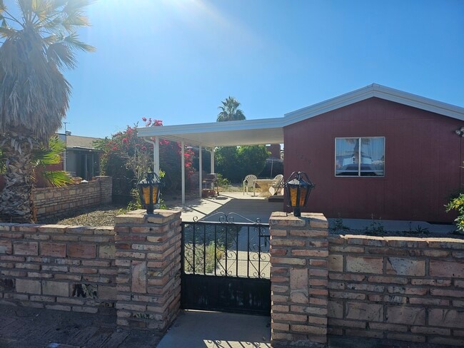 Building Photo - 13239 E 48th St