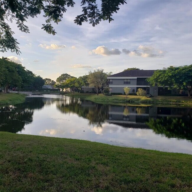 Building Photo - 2448 NW 49th Terrace