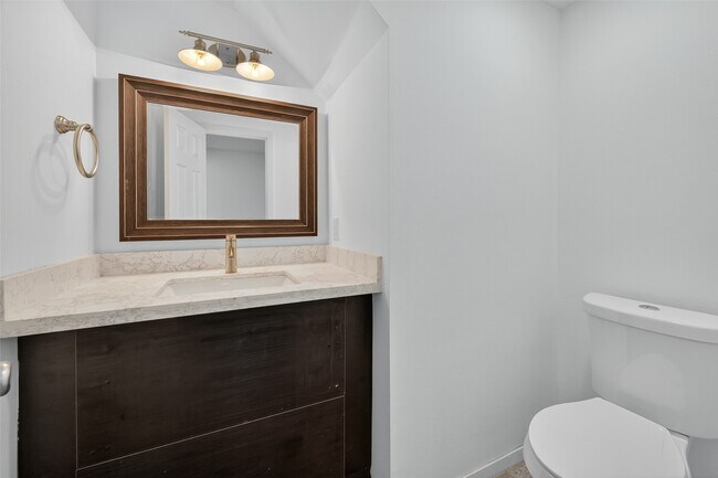 Building Photo - 12691 Briar Patch Dr