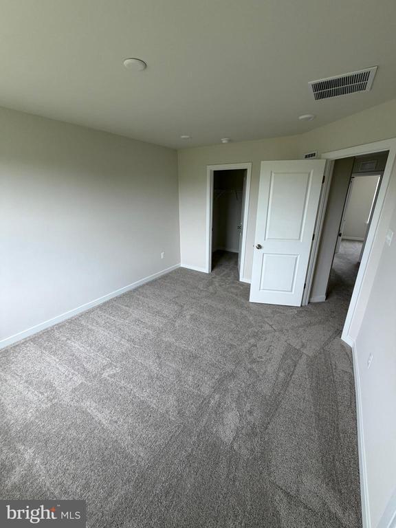 Building Photo - 368 Mingo Way