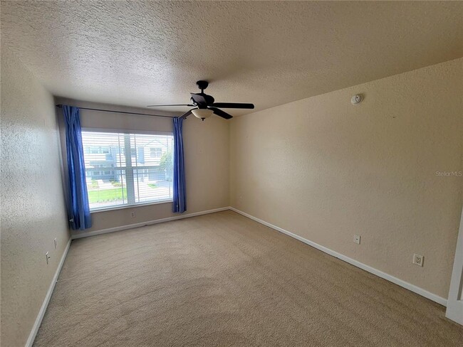 Building Photo - 4555 SW 52nd Cir