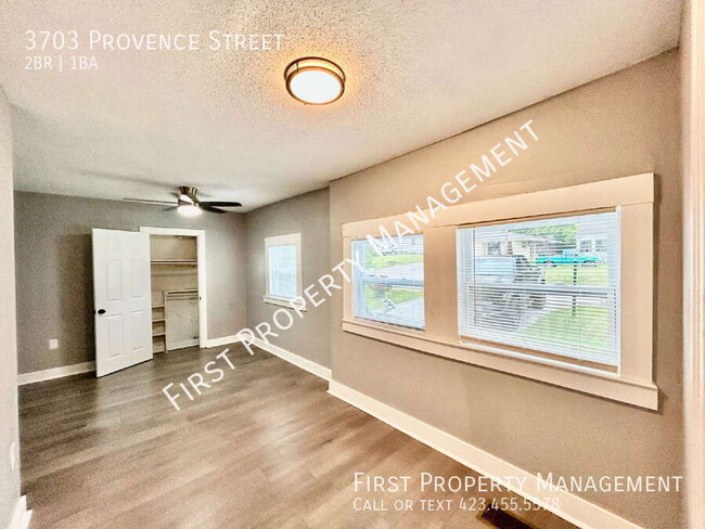 Building Photo - 3703 Provence St