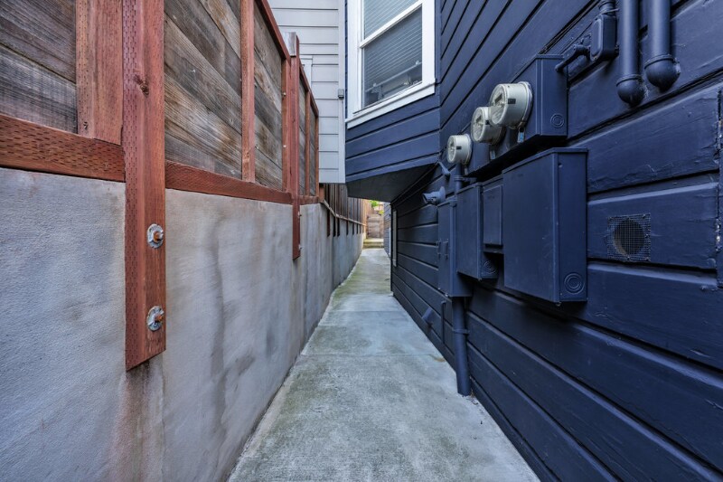 Building Photo - 3014a Pine St