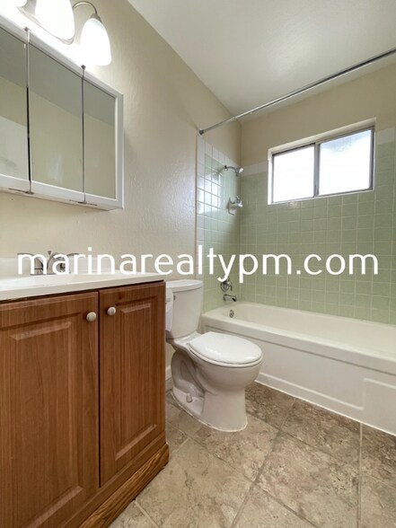 Building Photo - 29 Alabama St