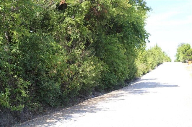 Building Photo - 2630 Co Rd 600