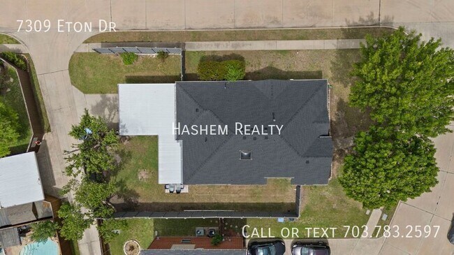 Building Photo - 7309 Eton Dr