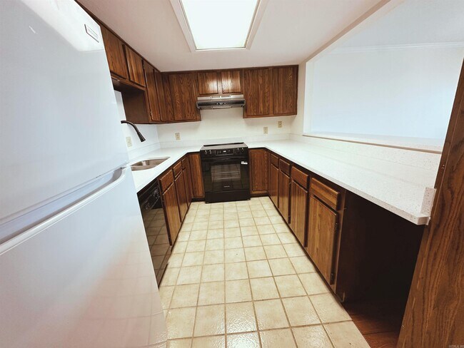 Building Photo - 142 Lake Hamilton Dr