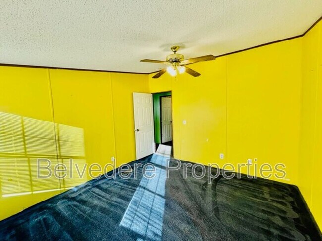 Building Photo - 221 Oak Grove Church Rd
