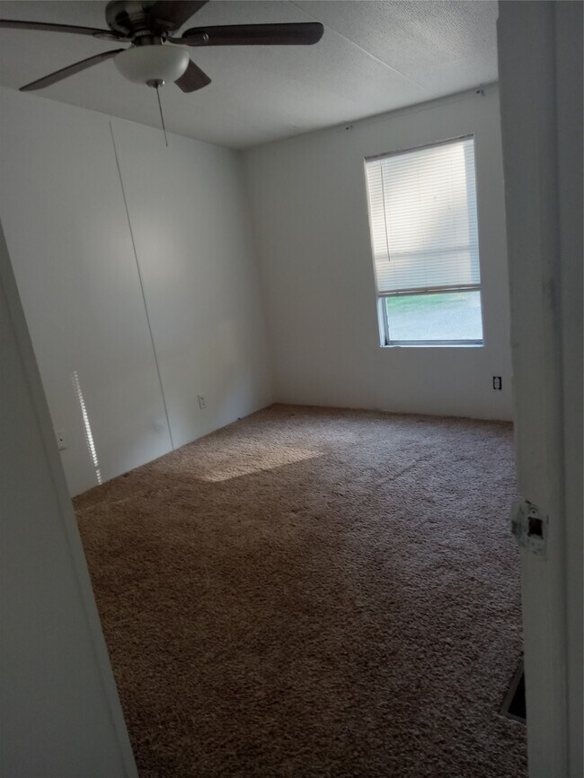 Building Photo - 00 Goodson Rd