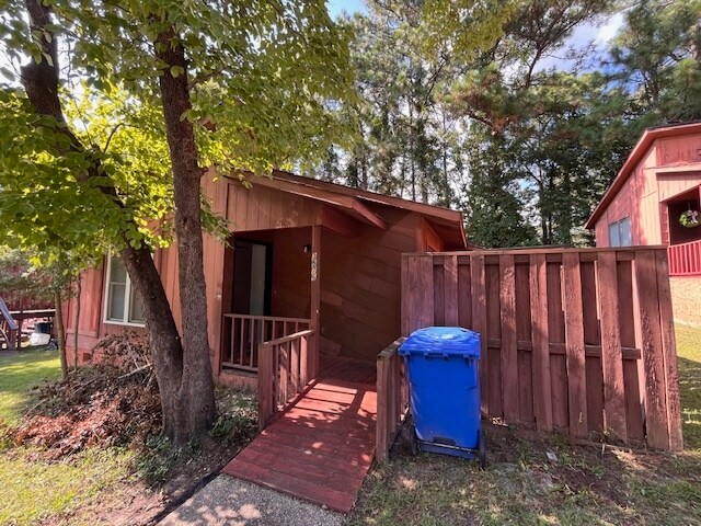 Primary Photo - 3576 Torbay Dr