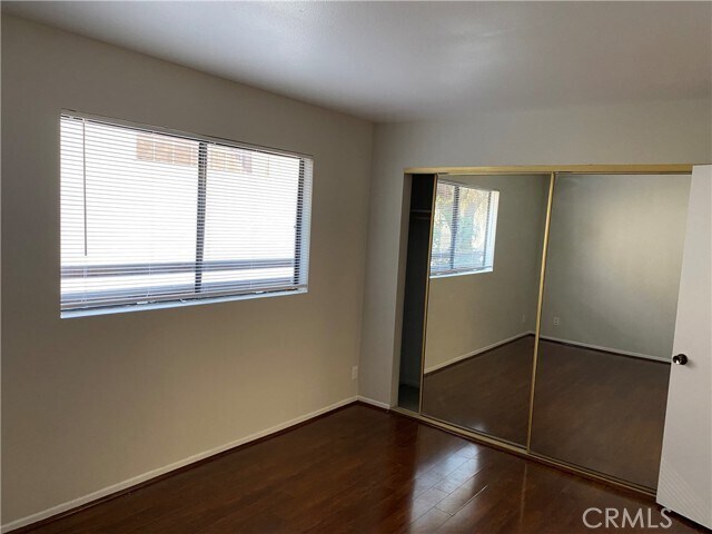 Building Photo - 622 N Howard St