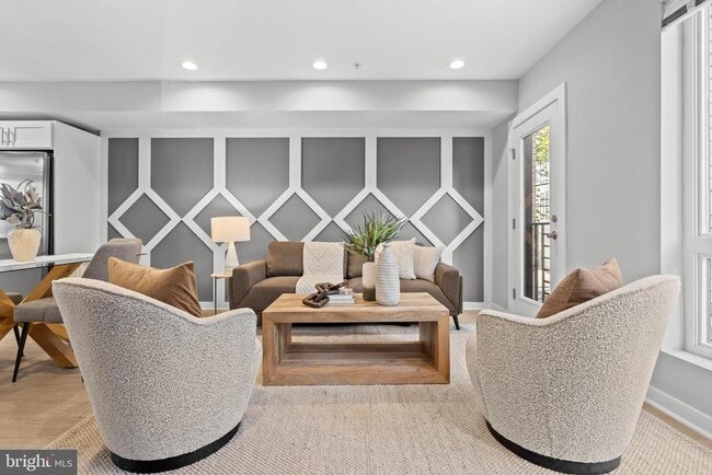 Building Photo - 815 Perkiomen St