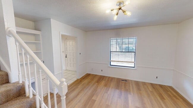 Building Photo - 3316 Eagle Ct