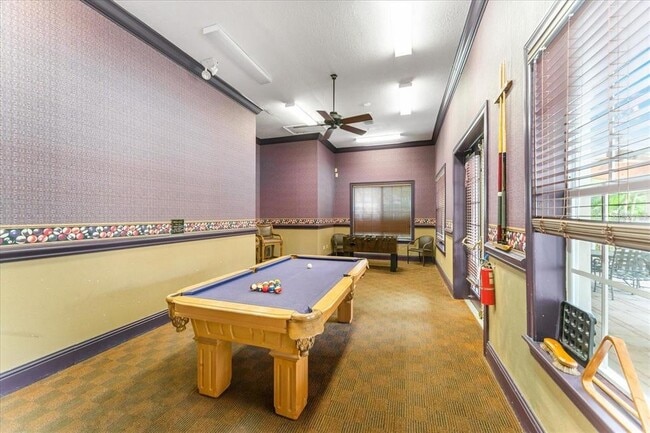 Building Photo - 4106 Central Sarasota Pkwy