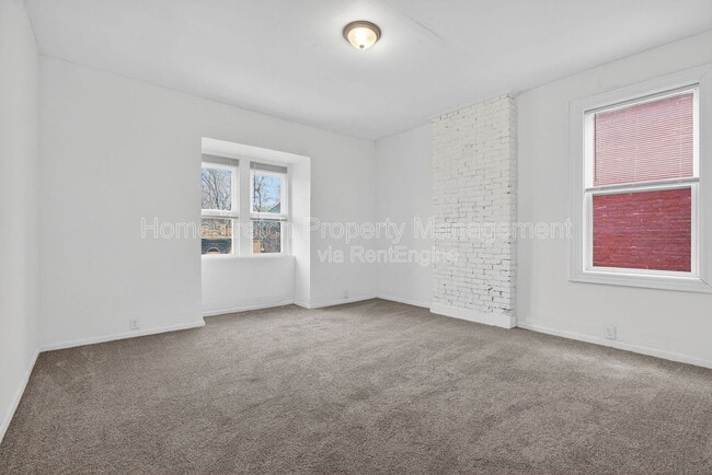 Building Photo - 3833 Oregon Ave