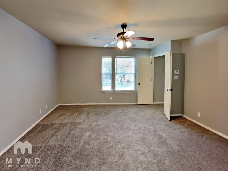 Building Photo - 8606 Eagle Peak