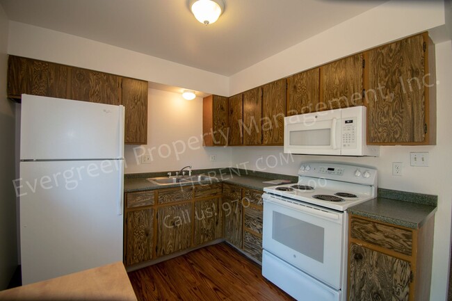 Building Photo - 3 Bedroom, 2 Bath Home in Fort Collins!