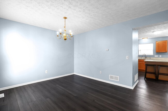 Building Photo - 6121 Nasby Dr