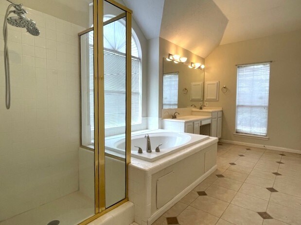 Building Photo - 1815 Rustic Oak Ln