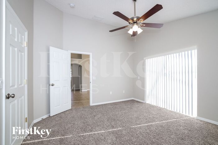 Building Photo - 1122 Liberty Hall Dr
