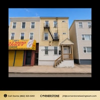 Building Photo - 32 Essex St