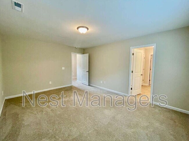 Building Photo - 3034 Cricket Rd