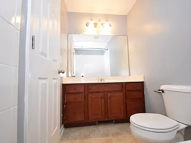 Master bath - 78 John Sevier Ave