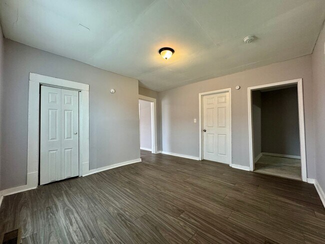 Building Photo - 3805 Alton Park Blvd