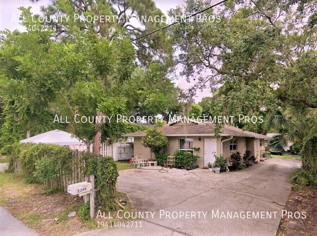 Primary Photo - 2266 Bay St