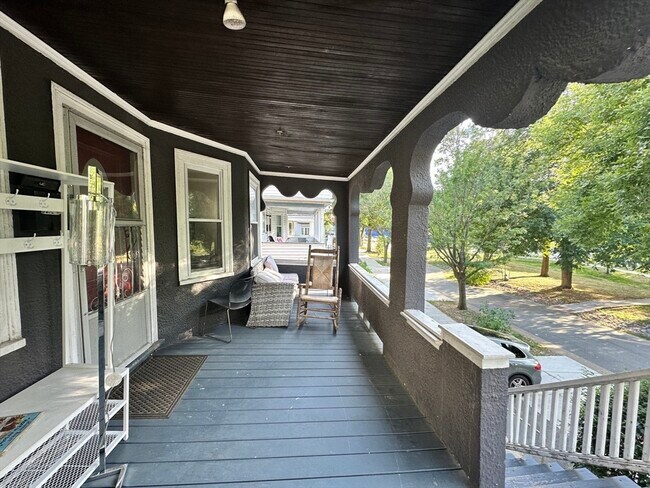 Building Photo - 283 Alewife Brook Pkwy