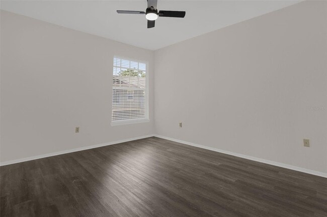 Building Photo - 1325 Rotonda Point