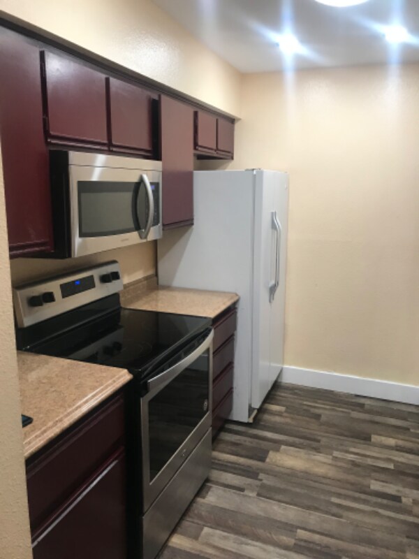 Building Photo - 3313 N 68th St