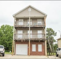 Building Photo - 1319 St Andrews Ln