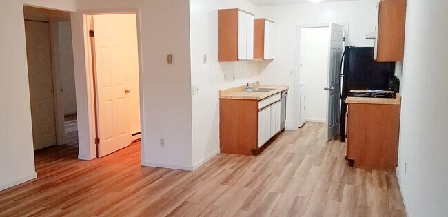 Building Photo - Jofodder Apartments