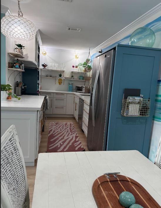 Building Photo - 22 Moreno Point Rd