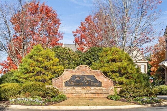 Building Photo - 638 Parkside Vlg Wy