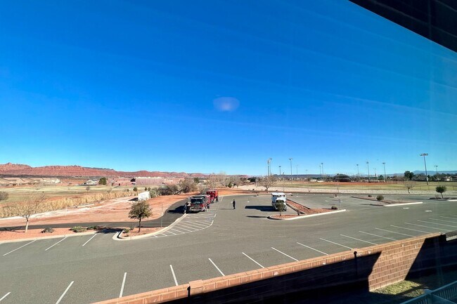 Building Photo - Blackhawk Townhome! Incredible Amenities!!