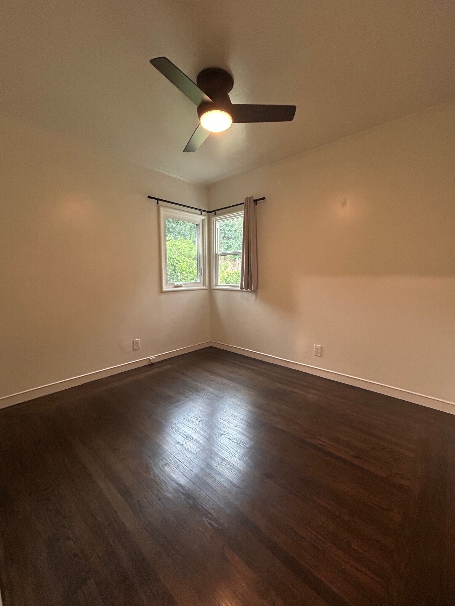 Bedroom 3 - 17359 Esteban St