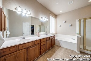 Building Photo - 62 Sable Heights
