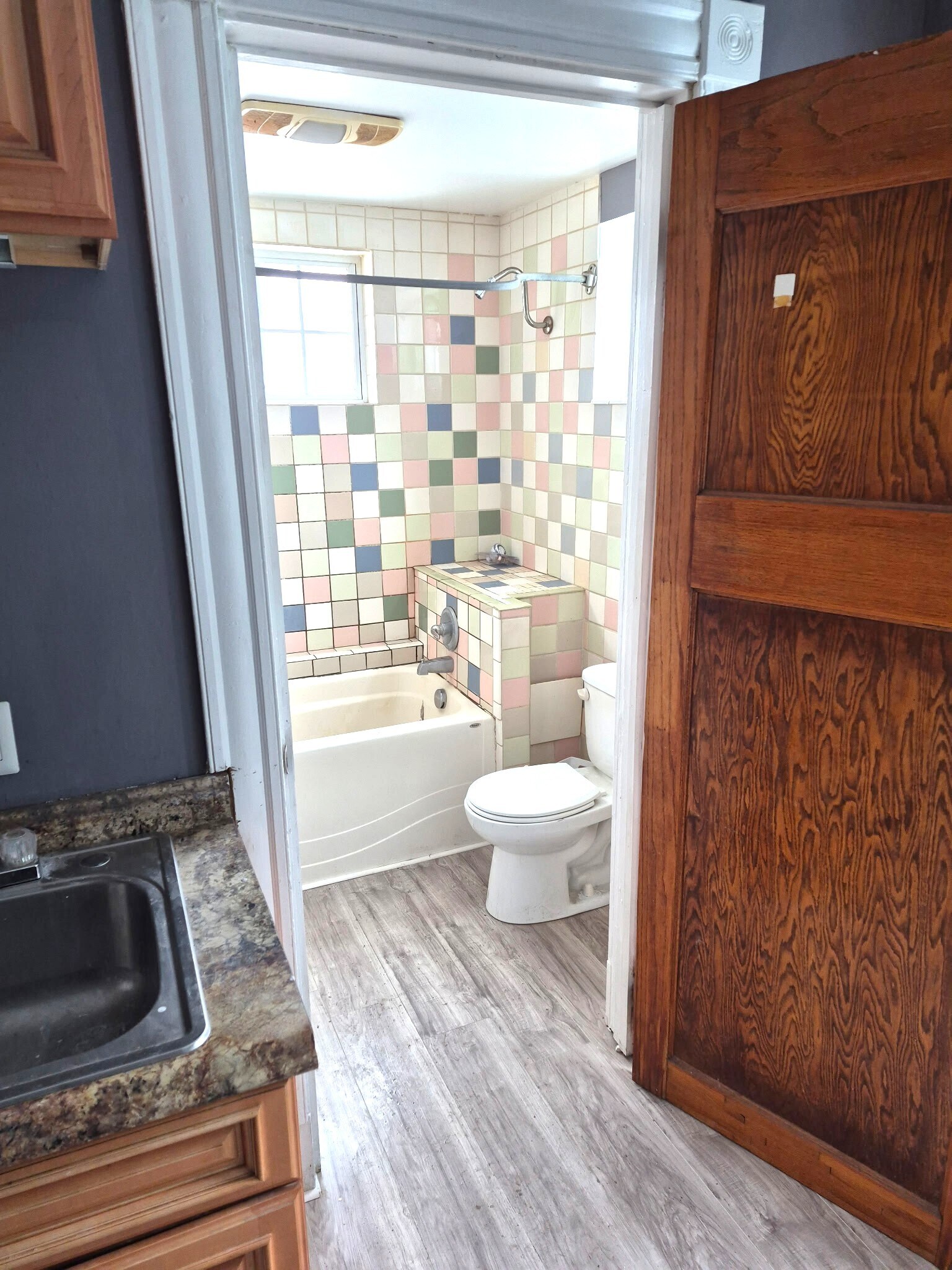 Building Photo - 223 W 16th St