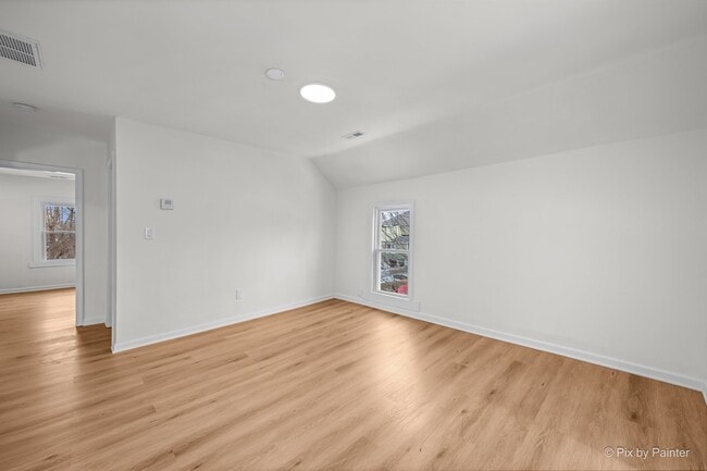 Building Photo - 314 Liberty St